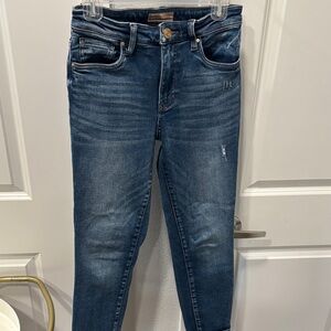 EUC Kut from the Kloth Catherine High Rise Ankle Straight Leg Jeans